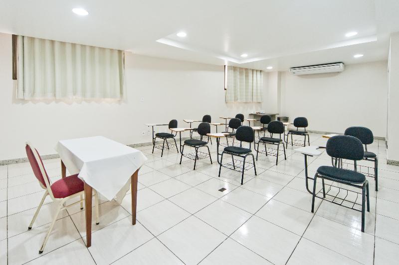 萨尔瓦多金色公园酒店 外观 照片